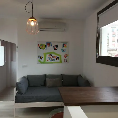 Lägenhet Atico. Centro. Penthouse Granada